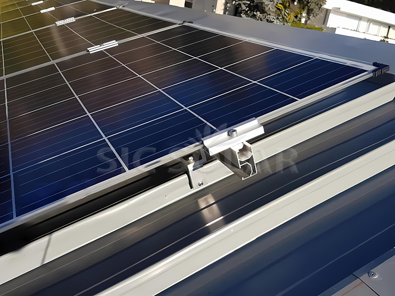 Aluminum thin film end clamp