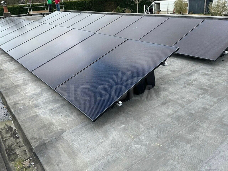 10KW PP Plastik Ballasted Sistem Pemasangan Bumbung Rata Di UK