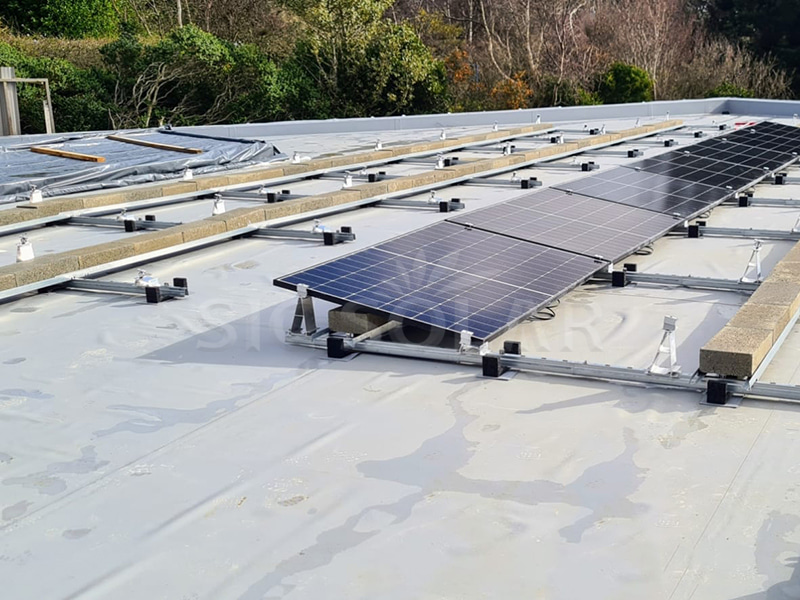 Struktur Pemasangan Ballast Bumbung Rata 20KW Di Britain