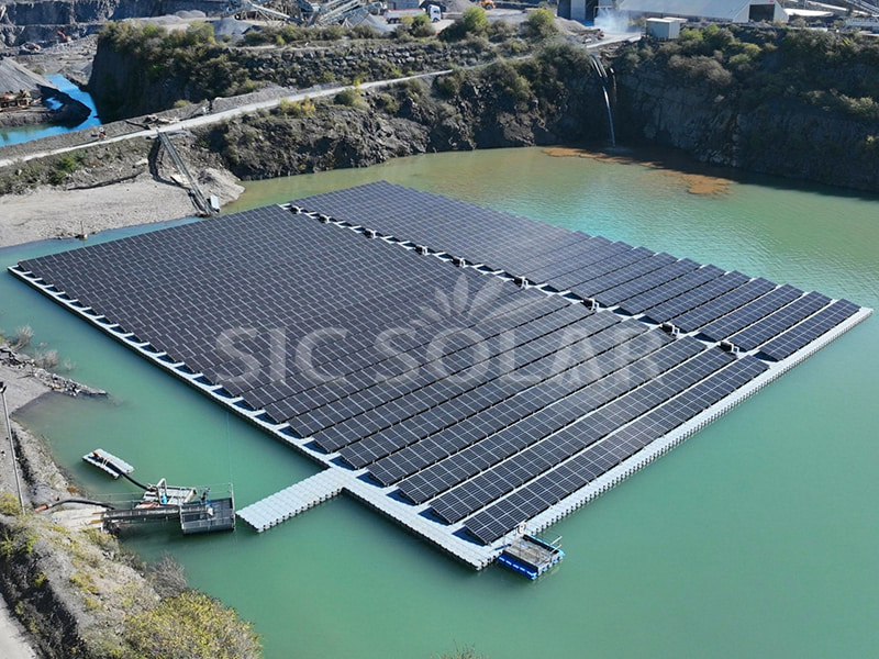Pemasangan Struktur Pv Terapung Panel Suria 200KW Di Britain