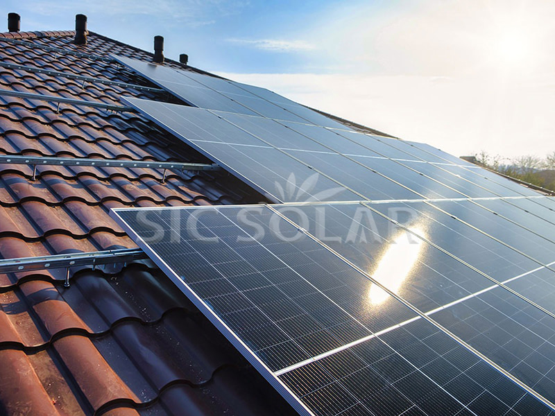 Sistem Penjejakan Suria Dipasang Bumbung 20KW Di Norway