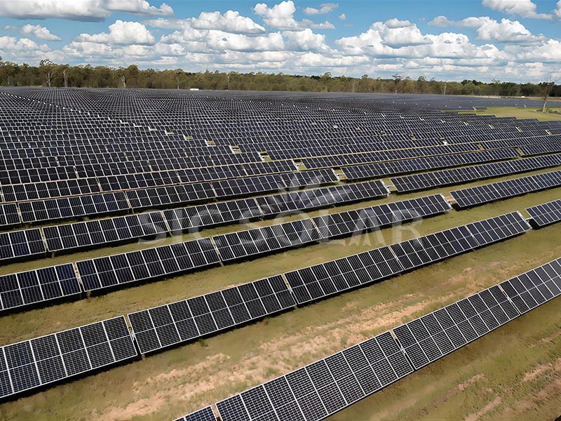 Ladang tanah solar 10MW di Australia