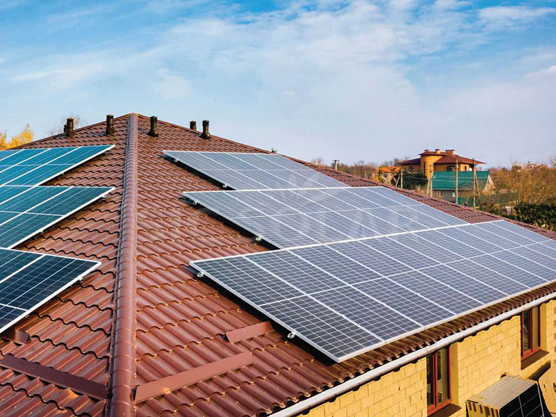 Pendakap Panel Suria 50KW Untuk Bumbung Jubin Di Romania